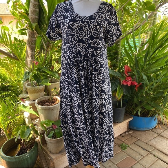 Like New! Blue Ginger 100% Rayon made in India. - Picture 1 of 9